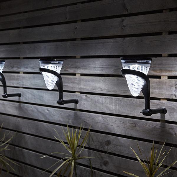 2 in 1 Solar-Powered Landscape And Wall Light